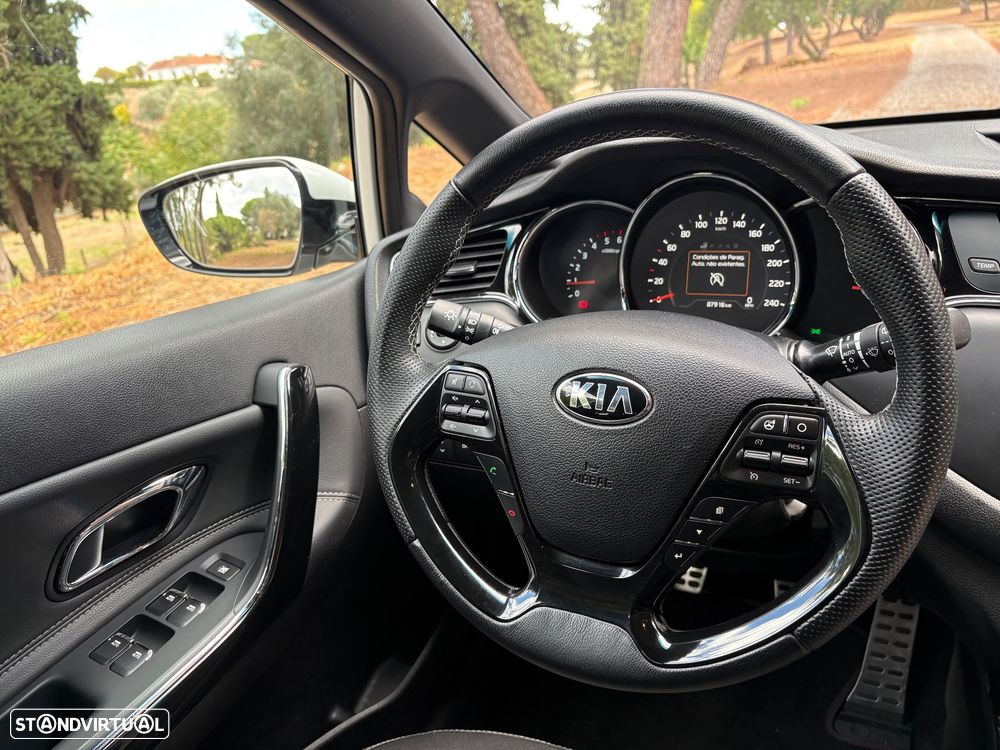 Kia Ceed 1.6 CRDi GT Line - 12