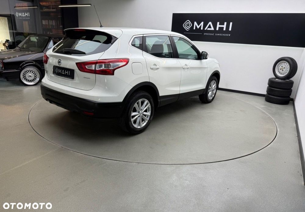 Nissan Qashqai - 12
