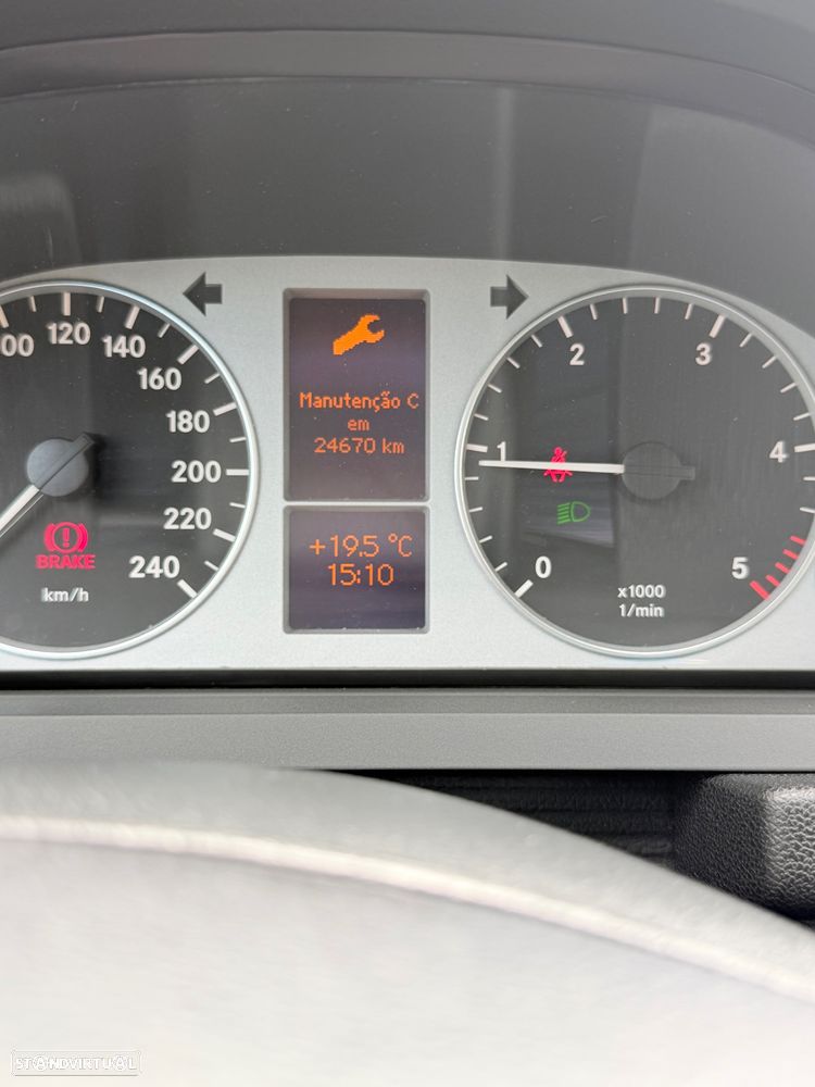 Mercedes-Benz B 180 CDI - 19