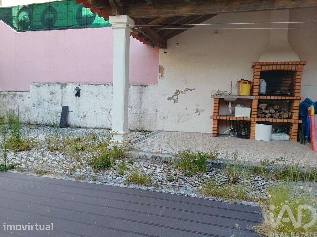 Casa / Villa T3 em Tomar e Santa Maria dos Olivais - Grande imagem: 5/31