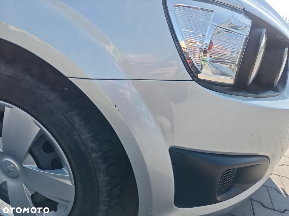 Chevrolet Aveo 1.4 16V LS - 37