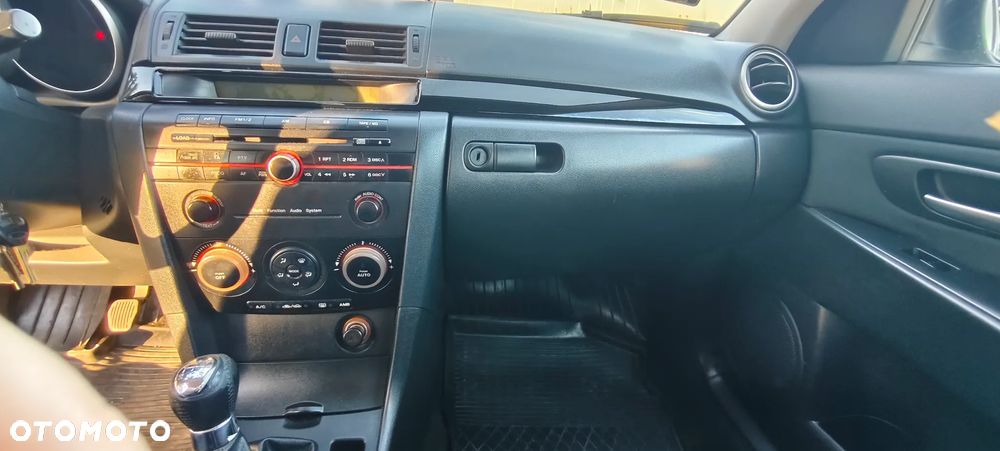 Mazda 3 - 13