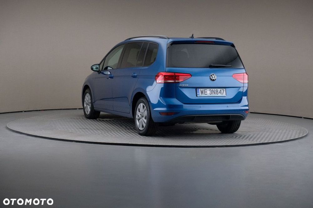 Volkswagen Touran - 2