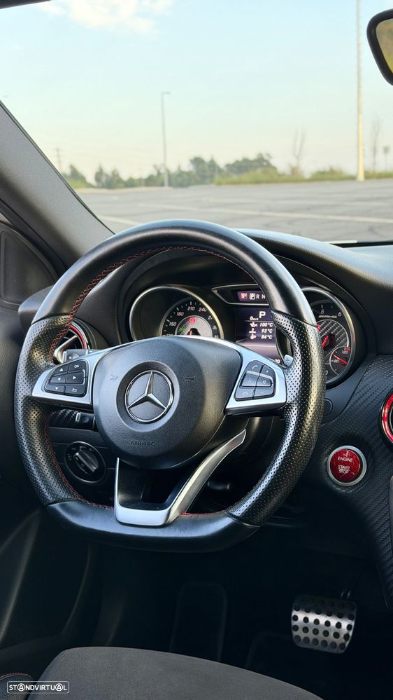Mercedes-Benz A 45 AMG 4Matic Speedshift 7G-DCT - 12