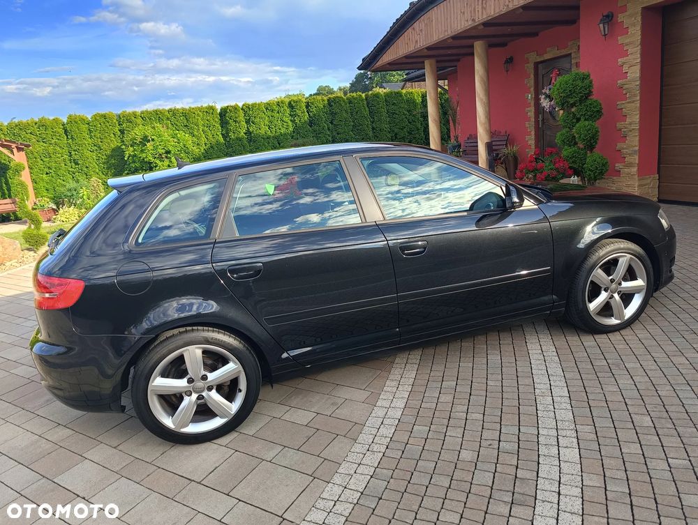 Audi A3 Sportback - 15