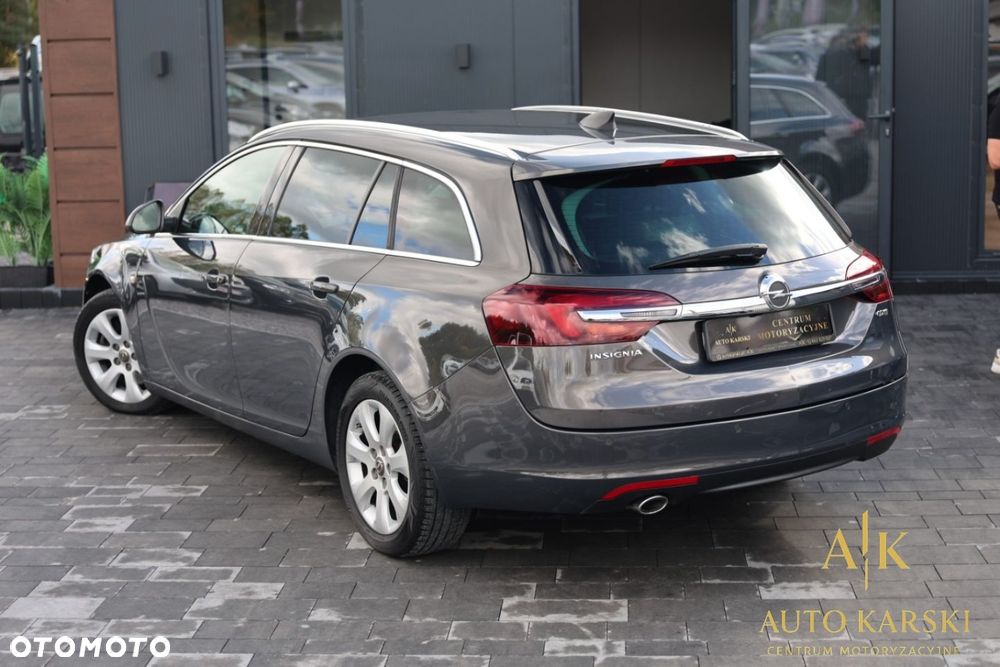 Opel Insignia - 21