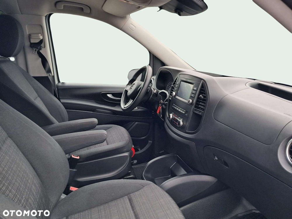 Mercedes-Benz Vito - 11