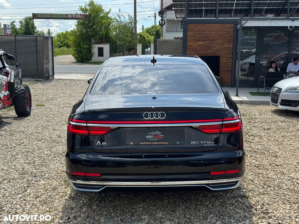 Audi A8 - 5
