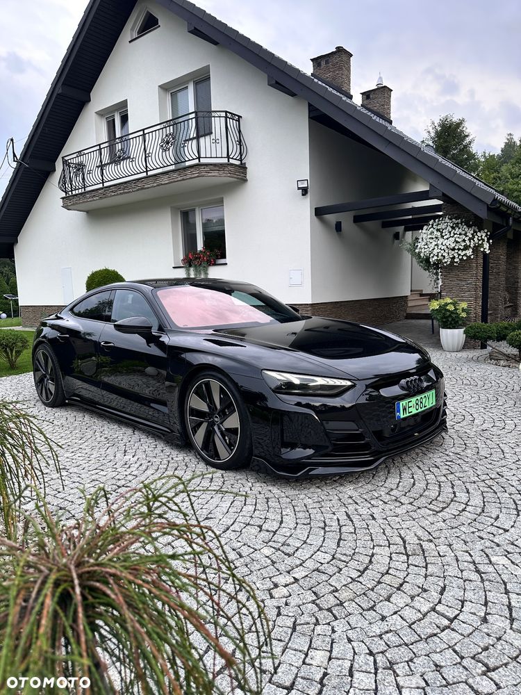Audi e-tron GT - 10