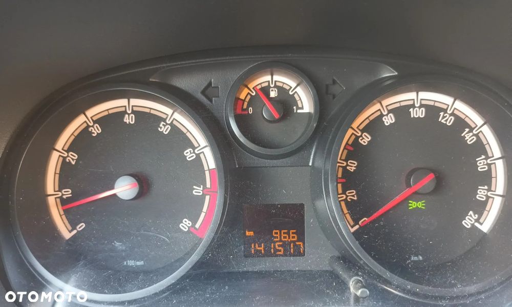 Opel Corsa 1.2 16V Edition / Active - 9