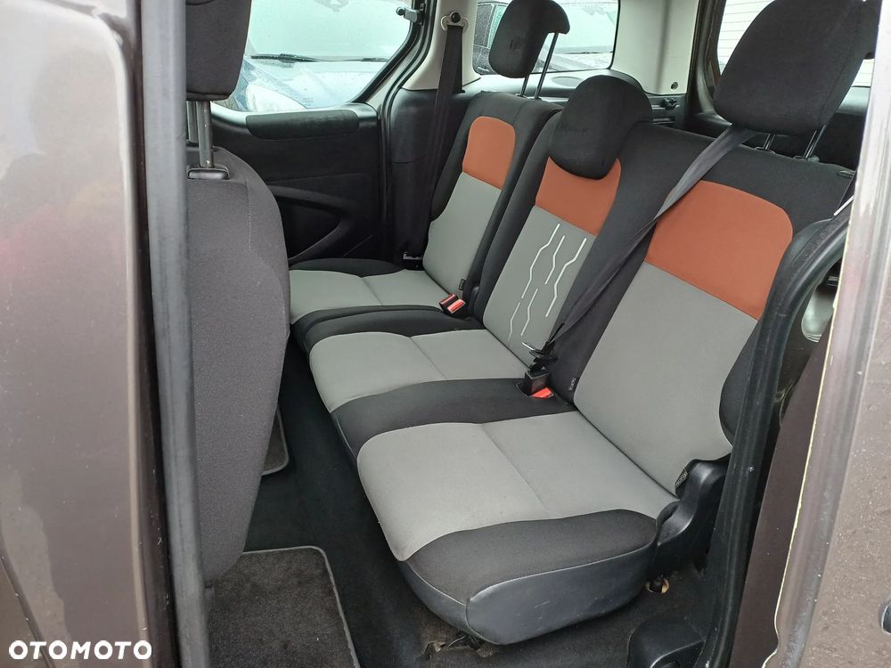 Peugeot Partner - 17