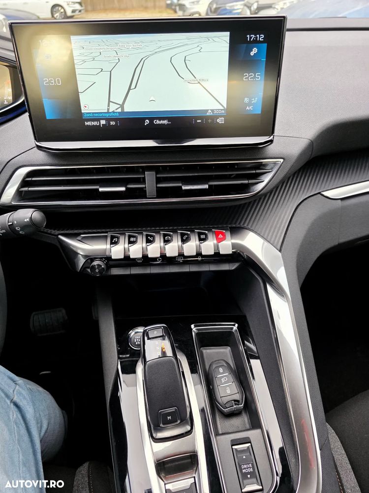 Peugeot 3008 PureTech 130 Stop & Start GPF Allure Pack - 24