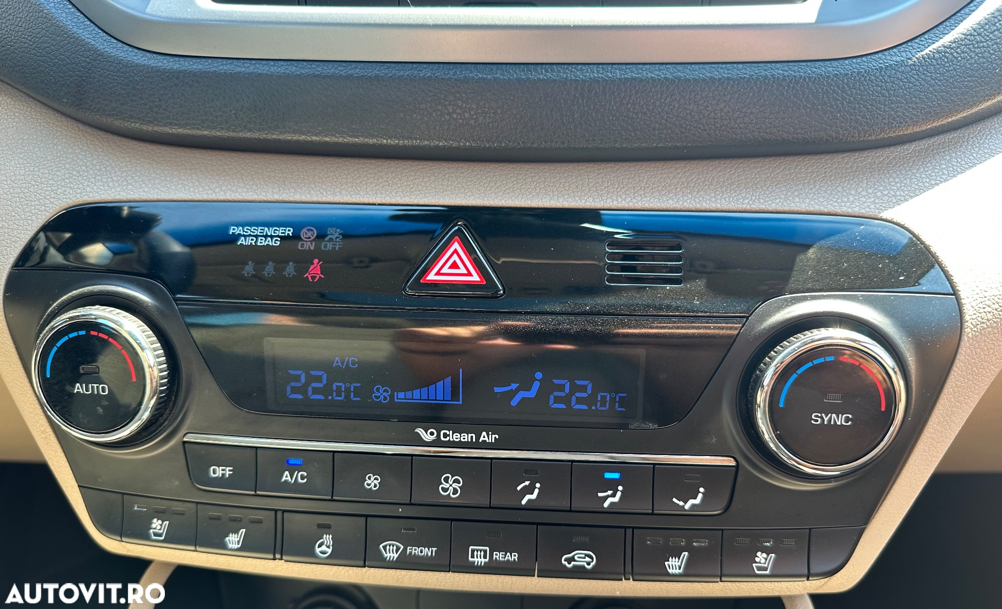 Hyundai Tucson 2.0 CRDI 4WD Automatik Premium - 9