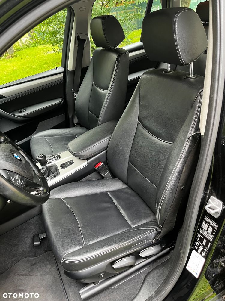 BMW X3 xDrive20d - 13