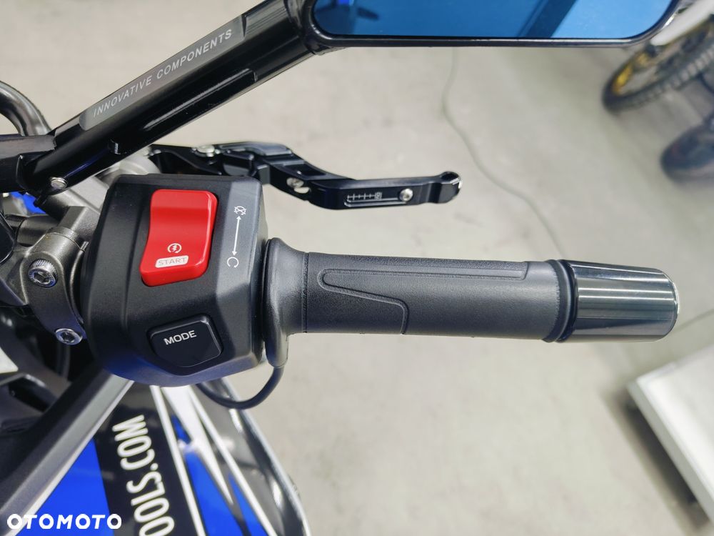 Yamaha MT - 18