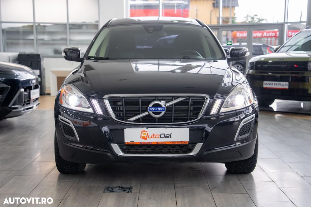 Volvo XC 60 D3 AWD Aut. Momentum - 6