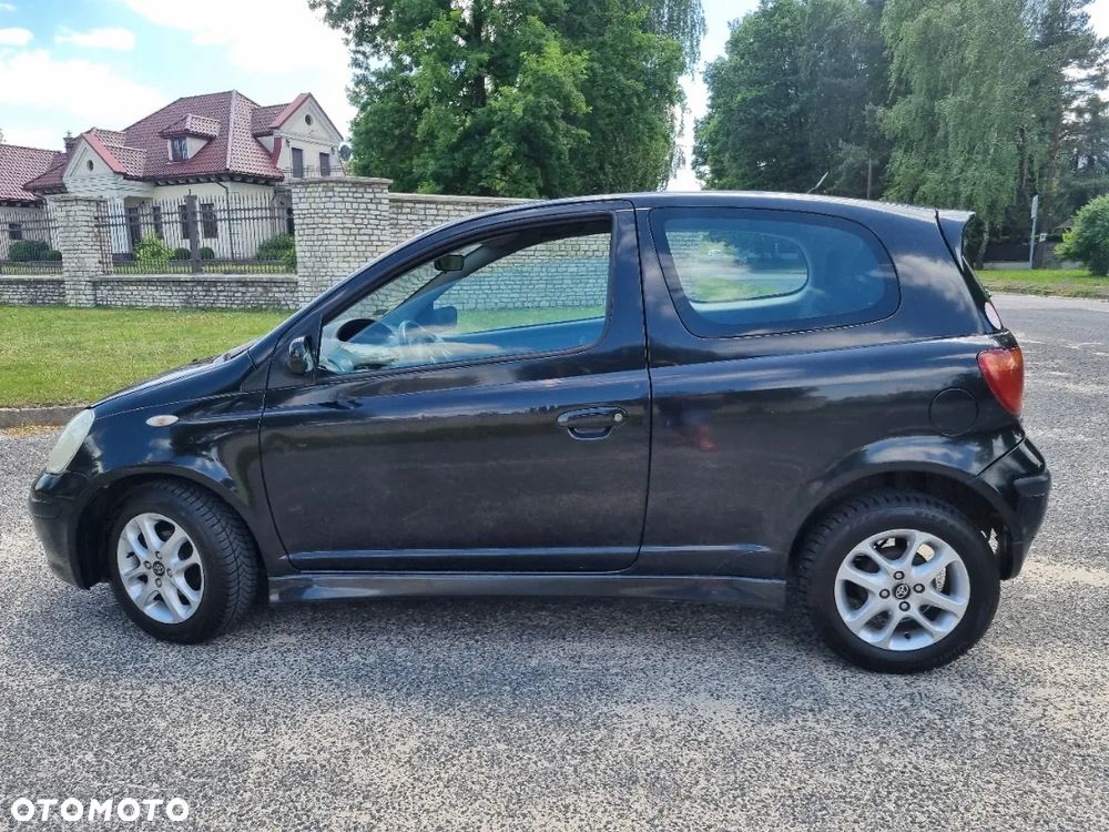 Toyota Yaris 1.3 Unlimited - 10