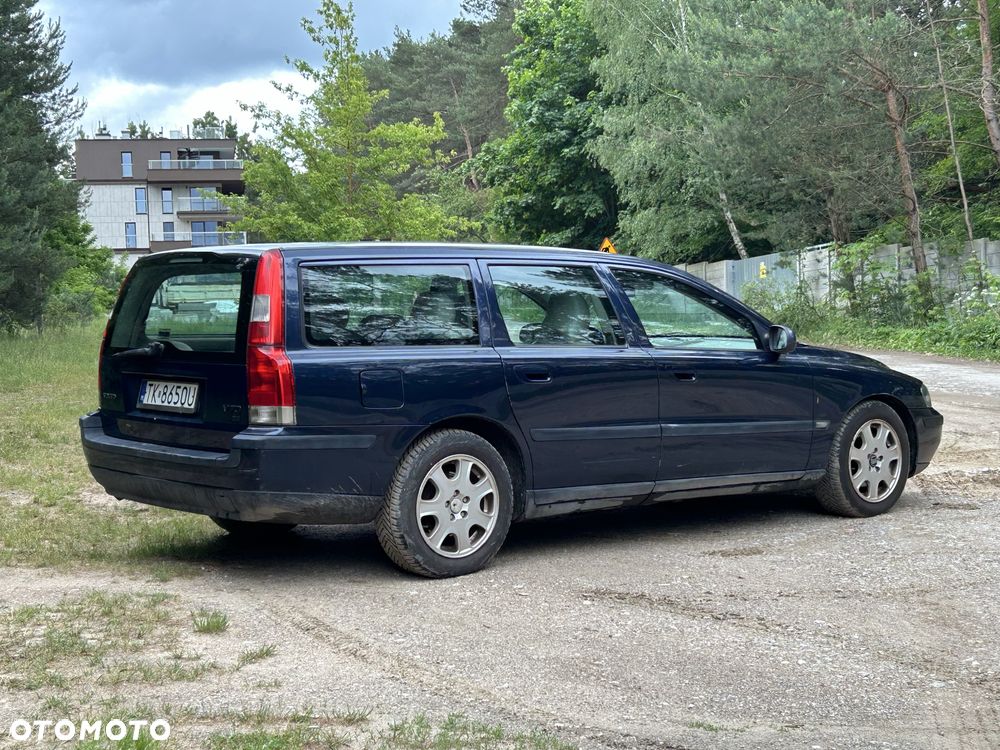 Volvo V70 - 4