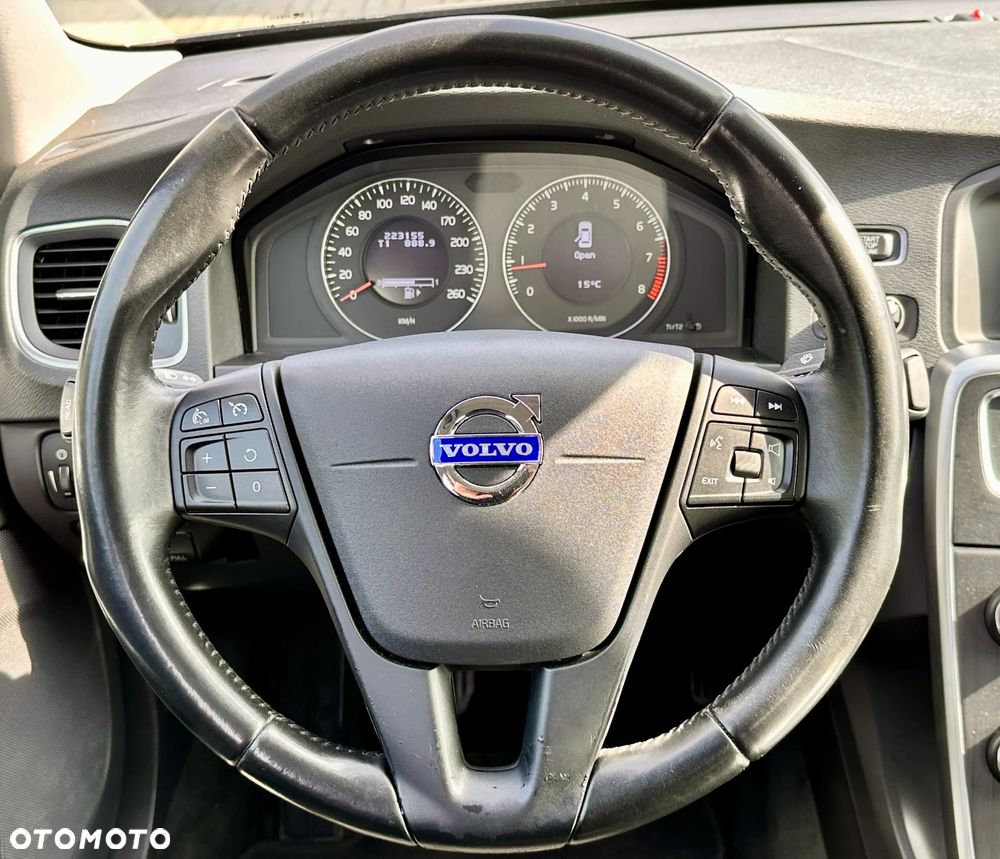 Volvo S60 - 16