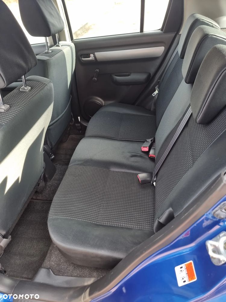 Suzuki Swift - 5