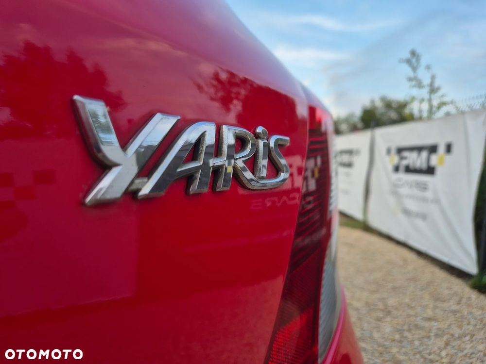 Toyota Yaris - 14