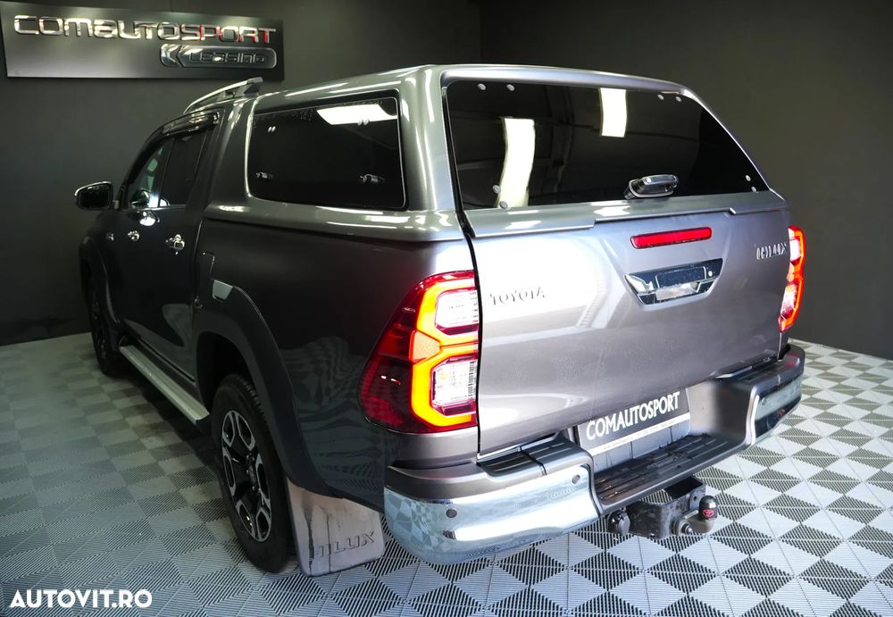 Toyota Hilux 4x4 Double Cab Autm. Executive - 4