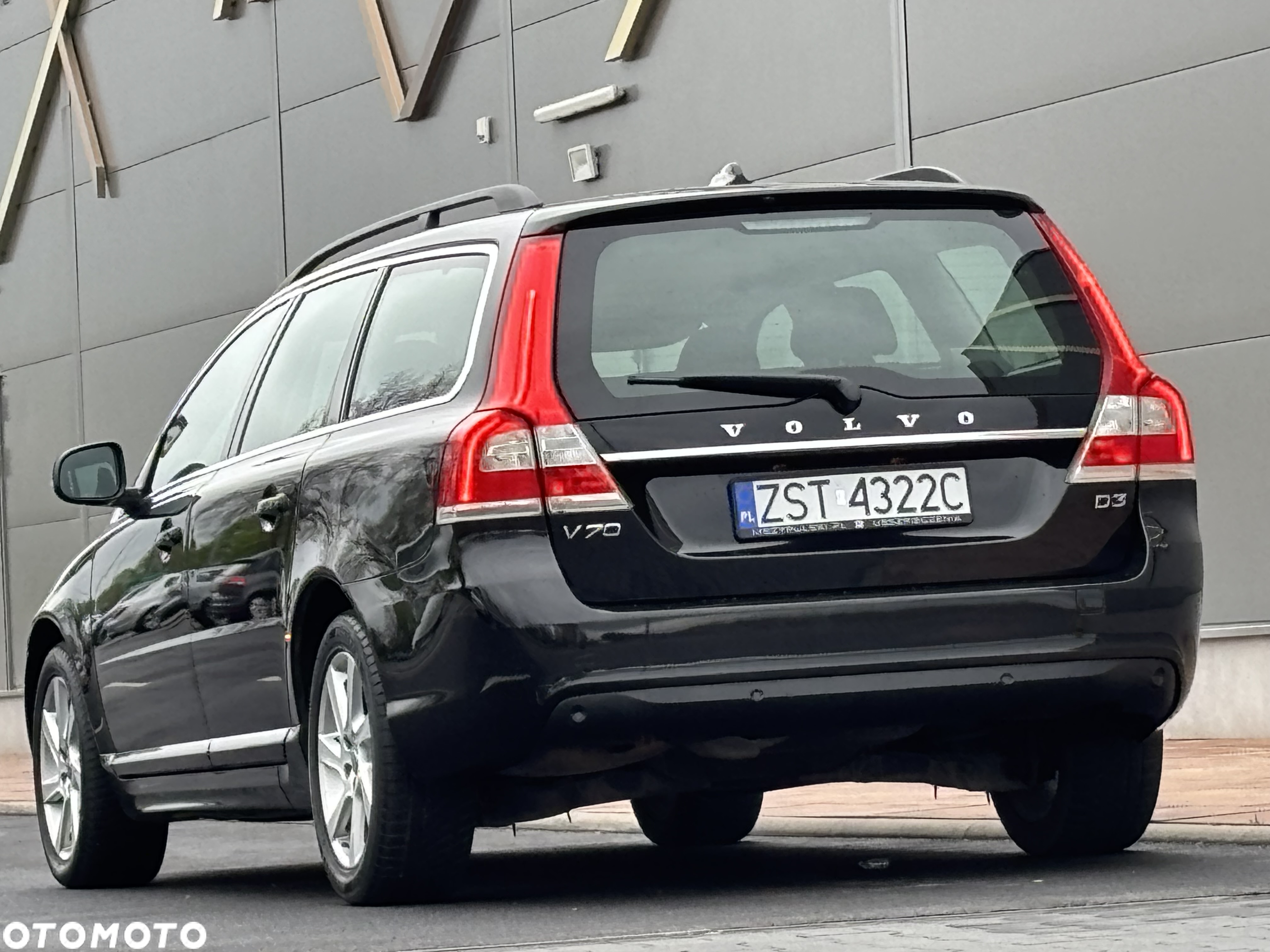 Volvo V70 D3 Geartronic Momentum - 16
