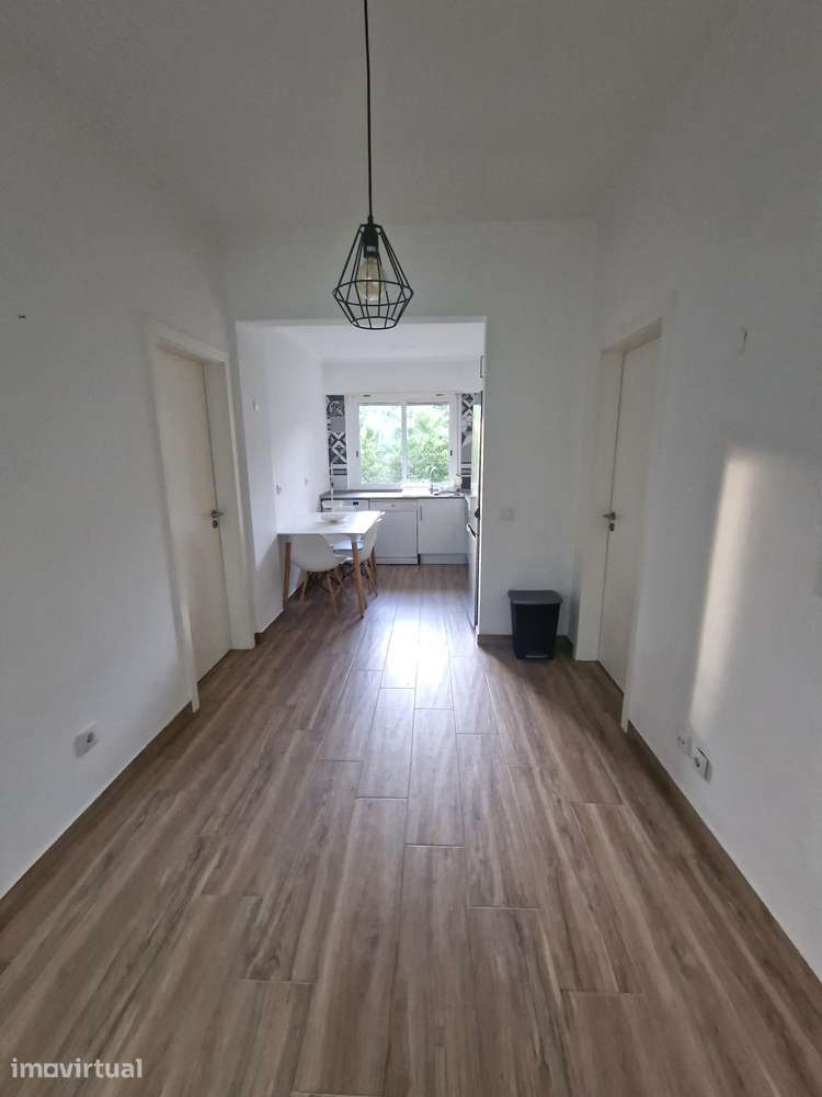 T1+1 | Totalmente Remodelado | ZONA SOSSEGADA | Venteira | Amadora - Grande imagem: 4/17