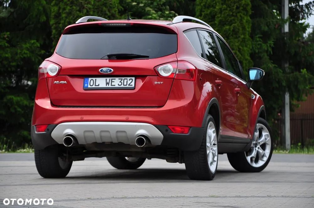 Ford Kuga 2.5 4x4 Titanium - 18