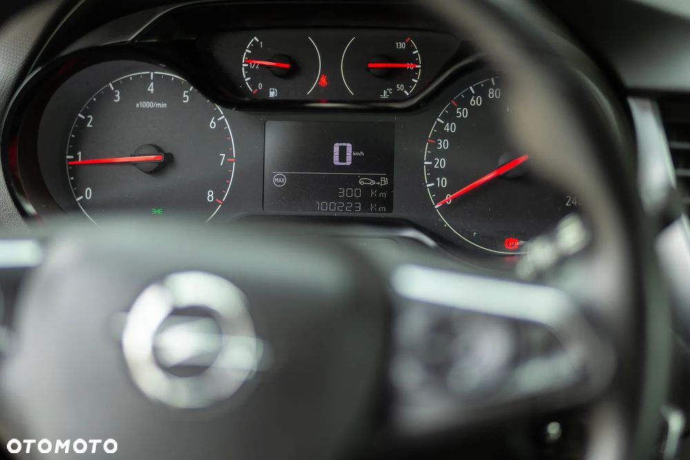 Opel Crossland X - 25