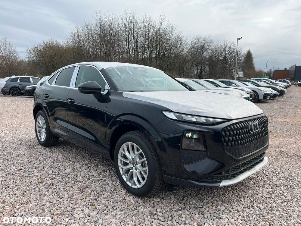 Audi Q3 Sportback - 8