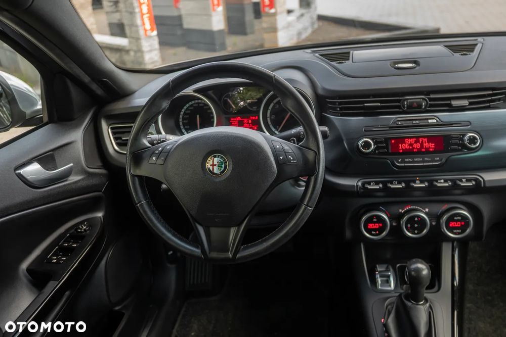 Alfa Romeo Giulietta 2.0 JTDM 20V TCT Speciale - 33