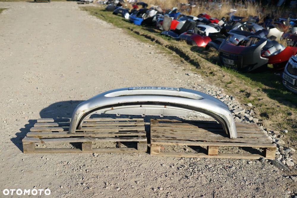 Zderzak przód przedni Honda Civic VII NH623M - 2