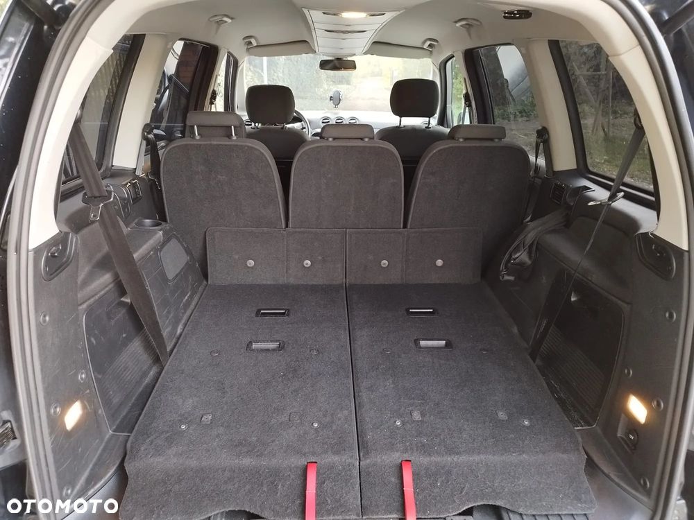 Ford Galaxy 2.0 TDCi Titanium - 17