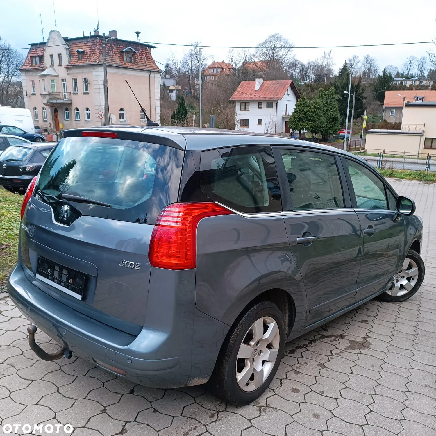 Peugeot 5008 1.6 THP Active 7os - 5