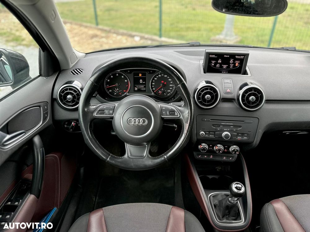 Audi A1 1.2 TFSI ack Attraction - 4