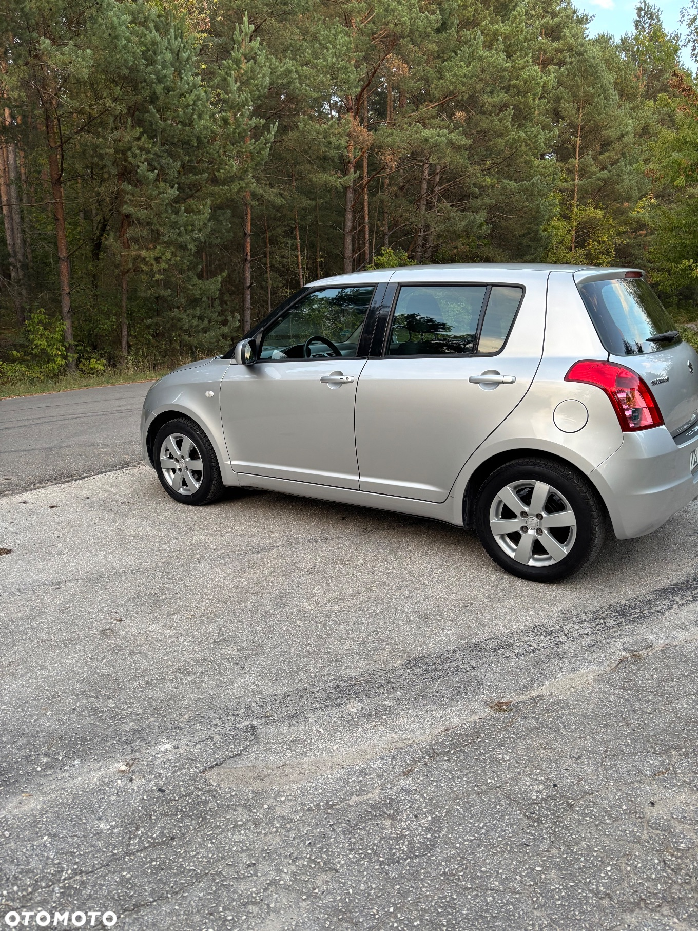 Suzuki Swift - 3