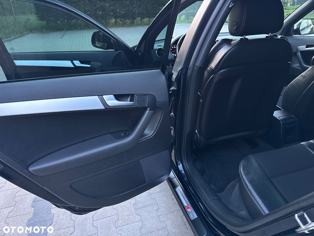 Audi A3 Sportback 1.8 TFSI S line Sportpaket Plus - 24