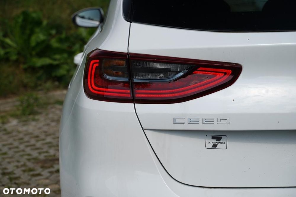 Kia Ceed 1.5 T-GDI Tribute DCT - 30
