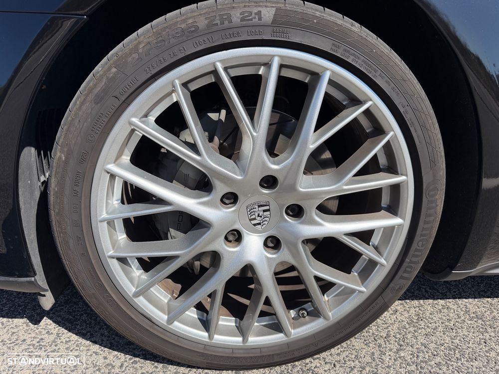 Porsche Panamera 4 S - 8