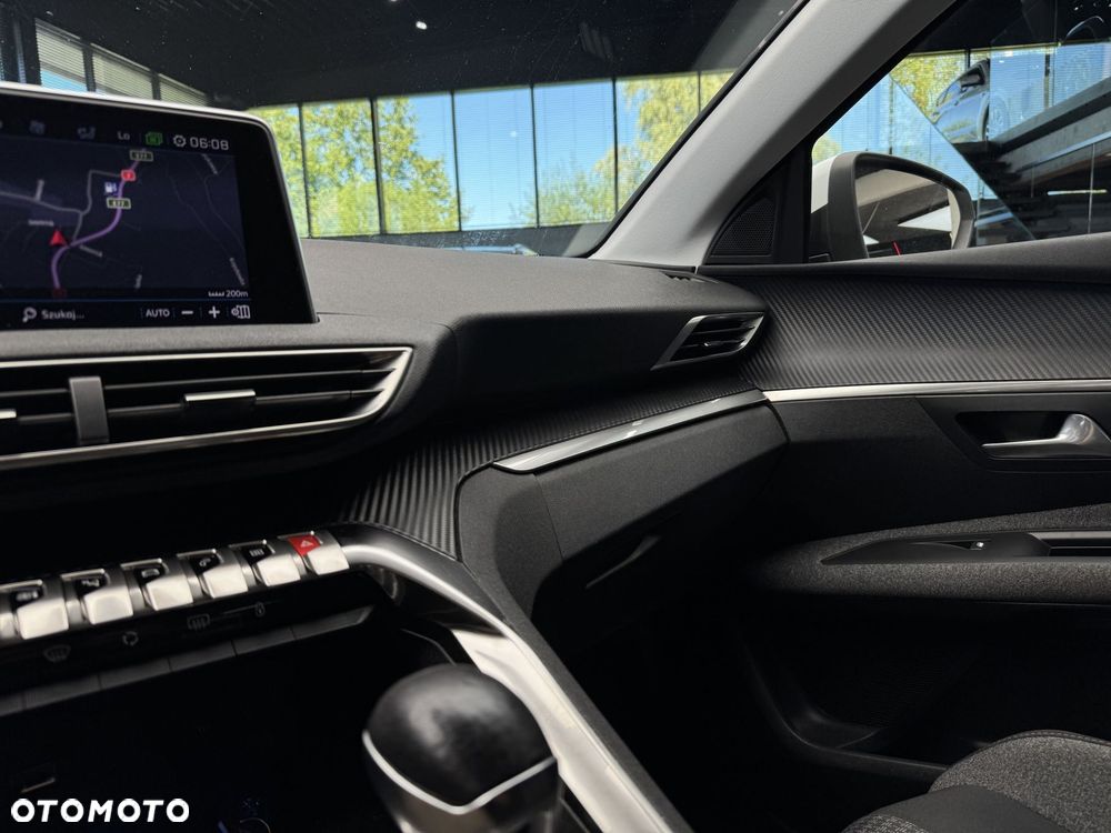 Peugeot 3008 1.2 PureTech Active - 28