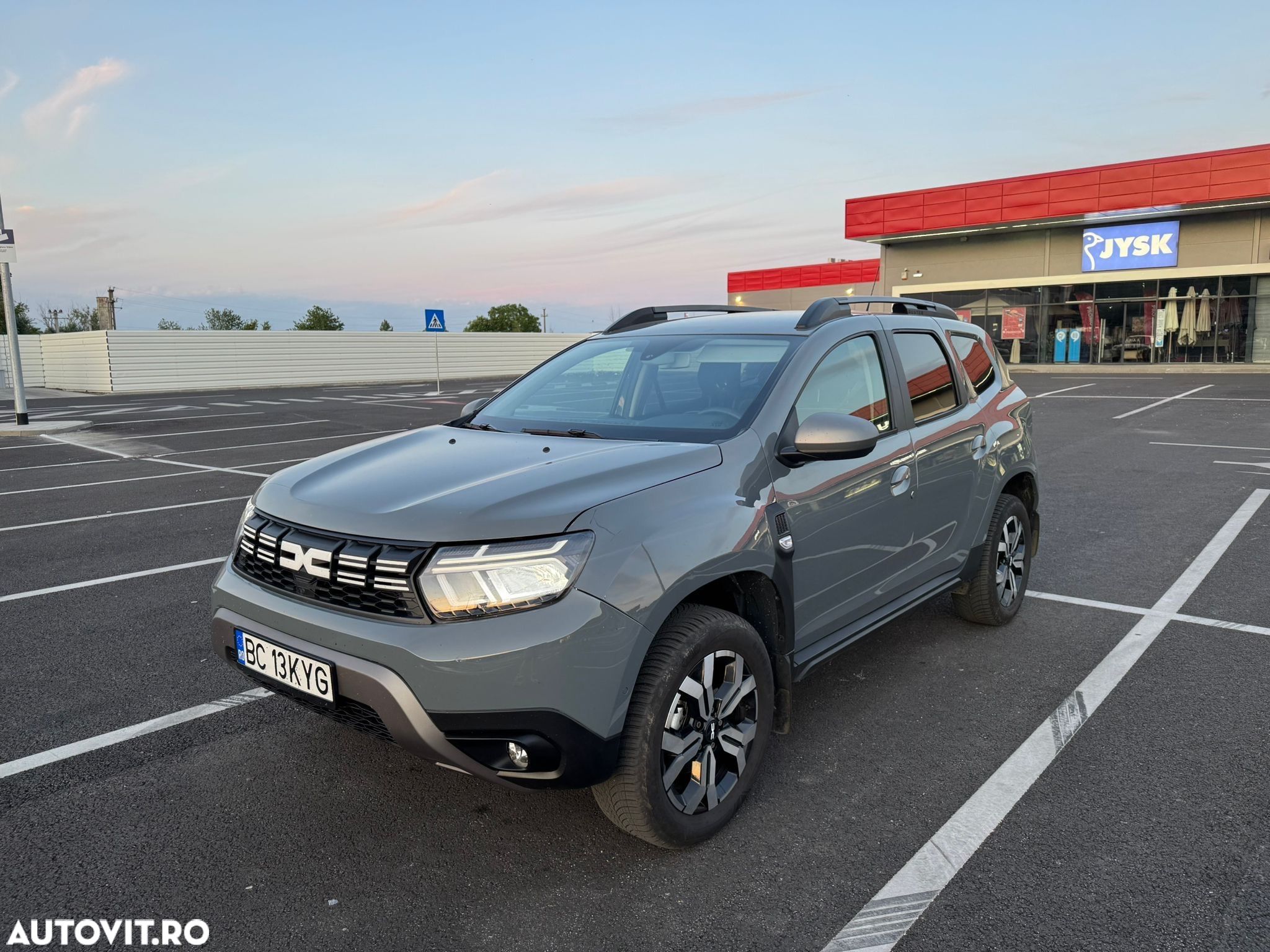 Dacia Duster - 1