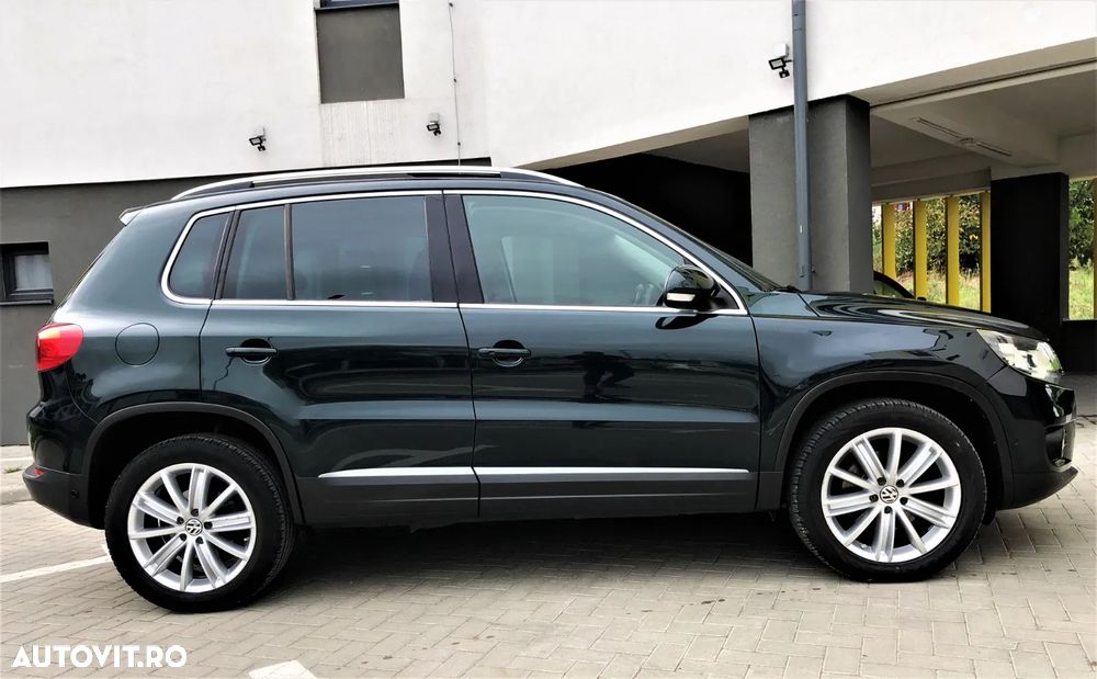 Volkswagen Tiguan 2.0 TDI 4Motion DSG Sport & Style - 5