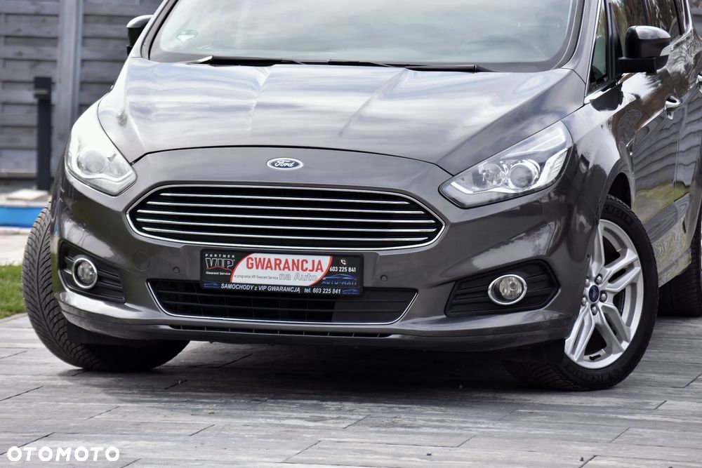 Ford S-Max 2.0 TDCi Titanium PowerShift - 6
