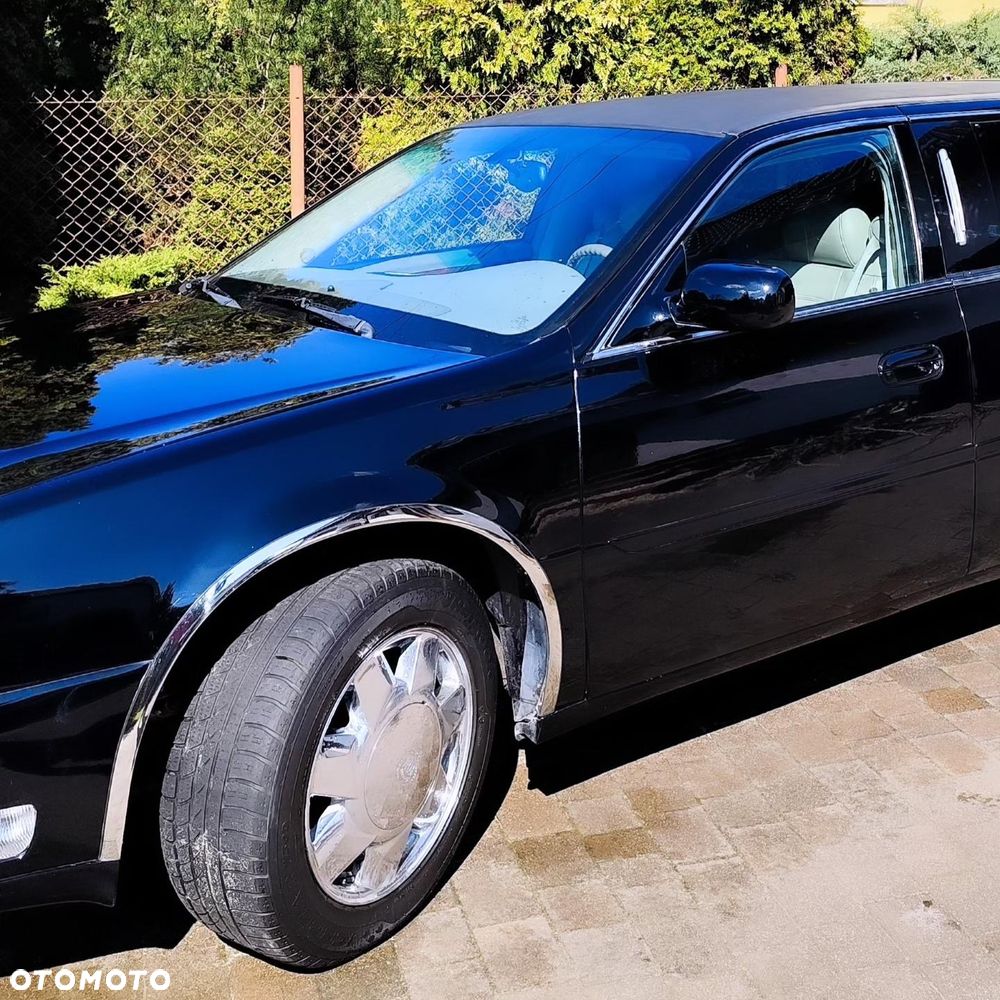 Cadillac Deville - 9