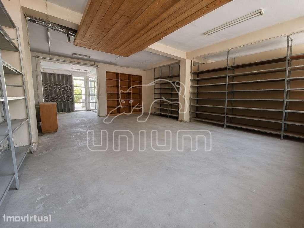 Armazém para venda em Santa Maria Maior - Grande imagem: 5/10