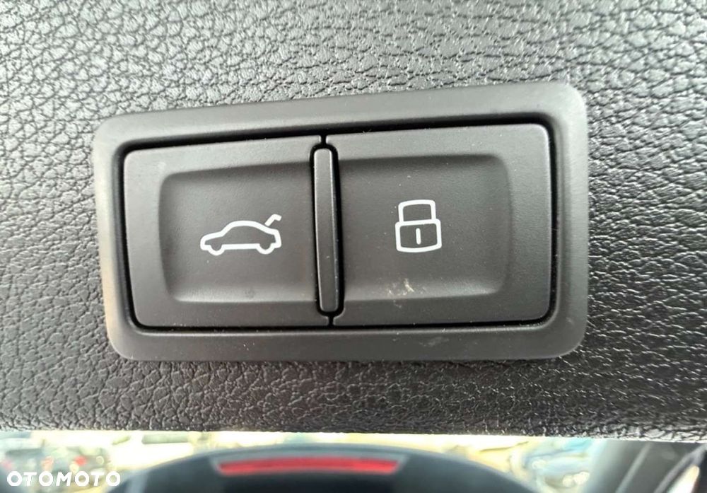 Audi Q3 Sportback 35 TFSI S tronic S line - 20