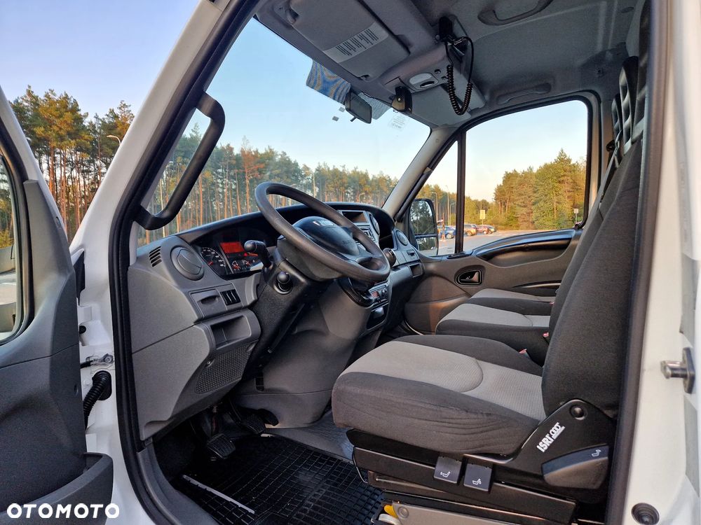 Iveco 70C17 - 15