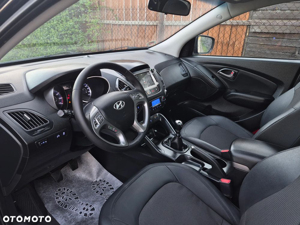 Hyundai ix35 2.0 2WD Trend - 15