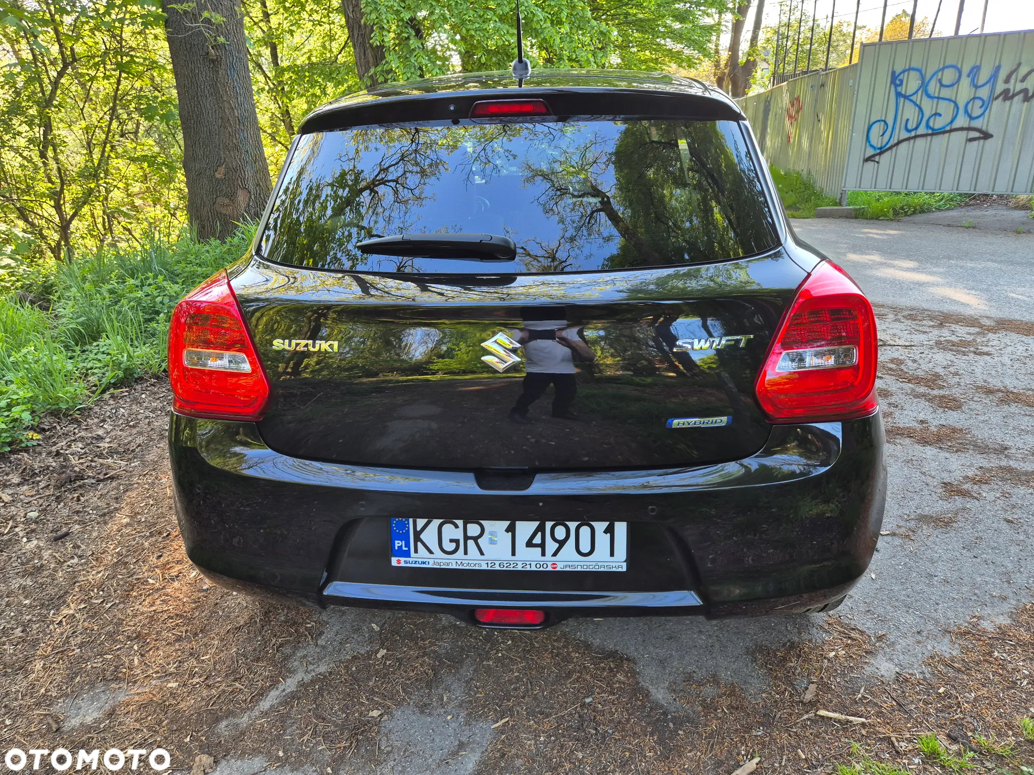 Suzuki Swift 1.2 Dualjet SHVS Premium CVT - 5